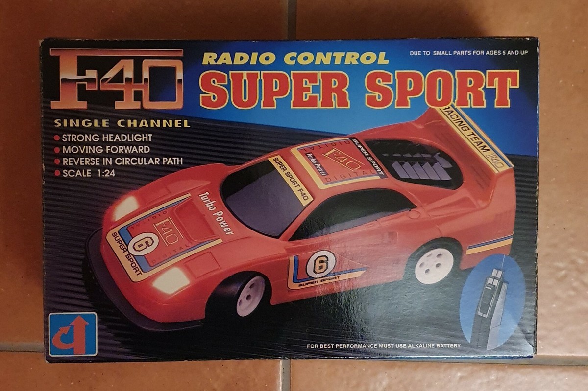 Rare Vintage stock Ferrari f40 rc never used in original box WELL