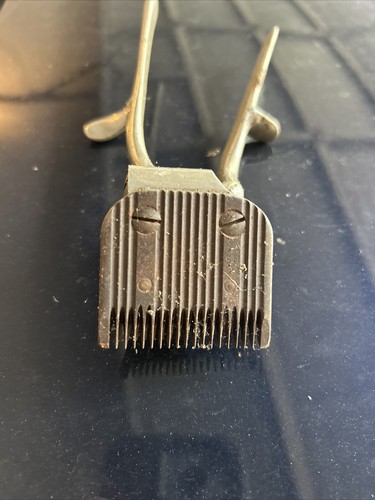 Tagliacapelli portatile vintage Champion usato - Foto 5 di 5