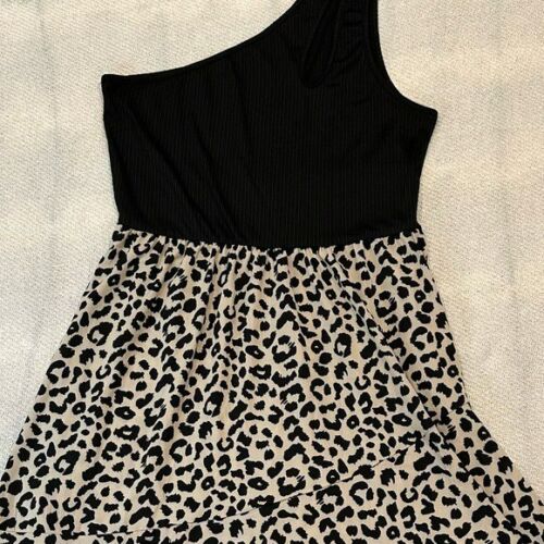 Vestido midi para mujer de un hombro talla grande negro estampado de guepardo verano - Imagen 3 de 9
