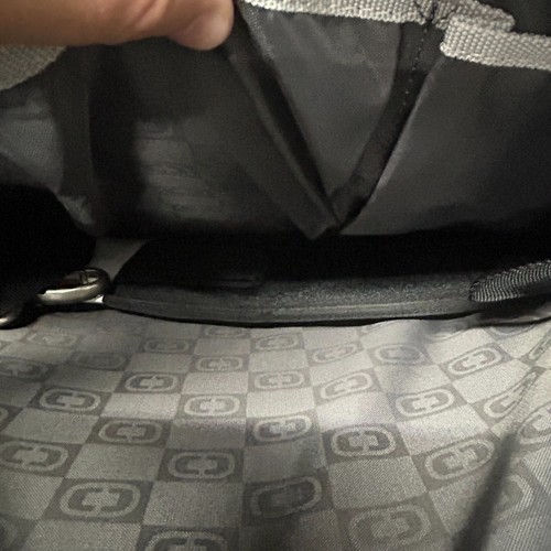Bolso Mensajero/Hombro para Laptop OGIO "Smokey River" Correa Ajustable Negro PERSONALIZADO - Imagen 4 de 5