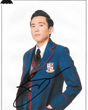 * JUSTIN H. MIN * signed 8x10 photo * THE UMBRELLA ACADEMY * COA * 3 * JUSTIN H. MIN * signed 8x10 photo * THE UMBRELLA ACADEMY * COA * 3