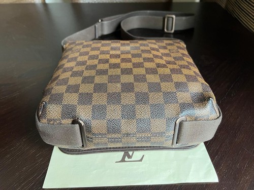 Louis Vuitton CA5101 Brooklyn PM Unisex Damier Ebene Messenger Bag mit Rechnung - Bild 11 von 24