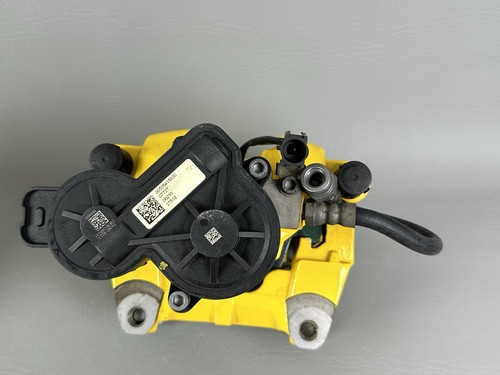 2018–2022 ALFA ROMEO STELVIO FRONT + REAR YELLOW BRAKE CALIPER SET OEM - Picture 15 of 20