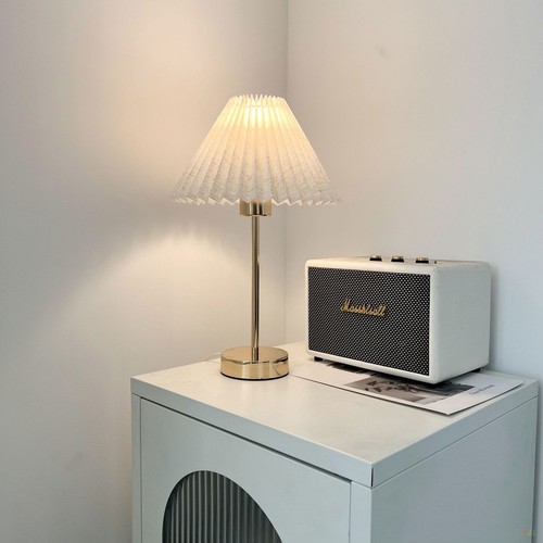 Pleated shade Table Lamp USB Decoration Desk Light Bedside Bedroom Nightlight - Picture 3 of 8