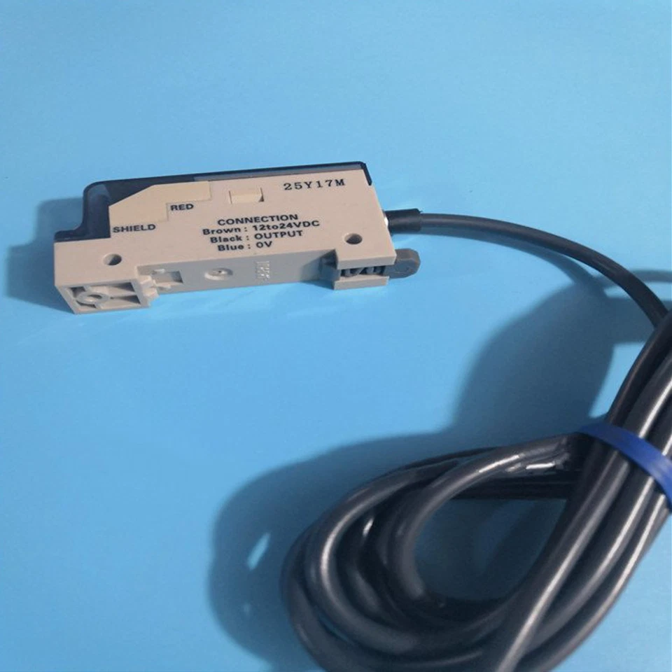 1PC NEW IN BOX OMRON E3C-T1A Photoelectric Amplifier FREE SHIPPING - Image 3 of 3