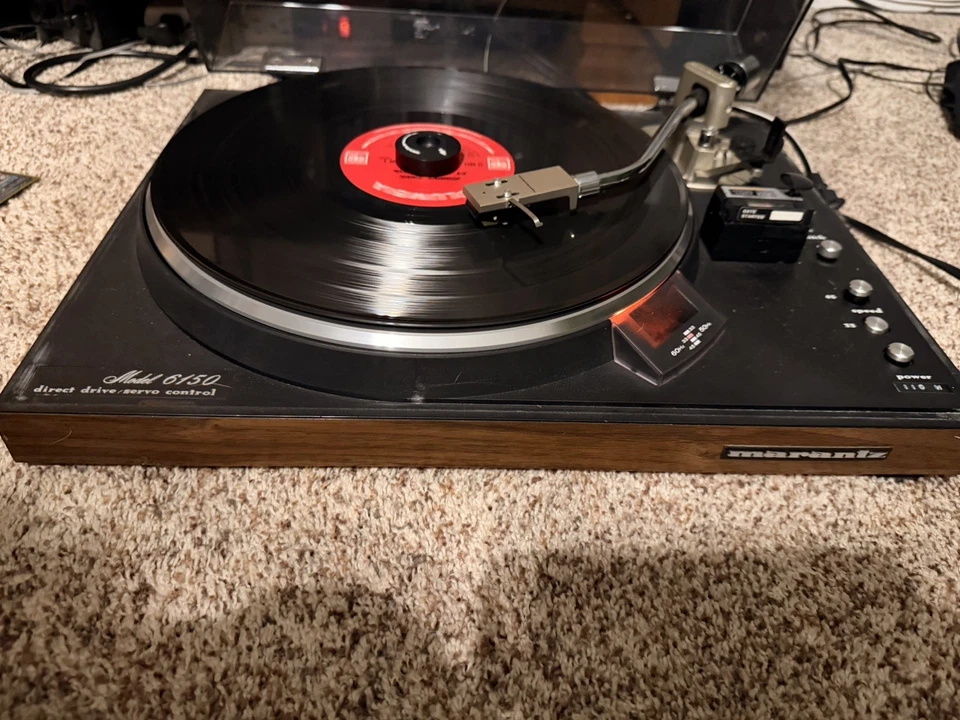 Tocadiscos estéreo Marantz 6150 funcionando Foto 4 de 4