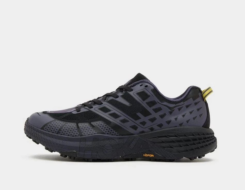 HOKA Speedgoat 2 Sneaker in Black Shoes