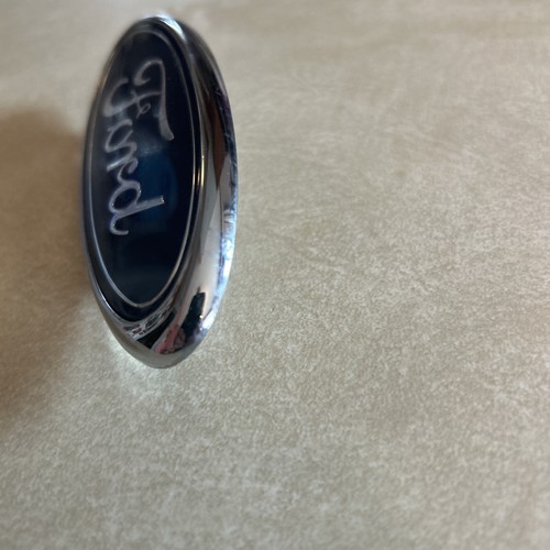 1999 2000 2001 Ford Explorer Rear Tail Gate Liftgate Badge Emblem E97B-8C020-AA - Picture 10 of 13