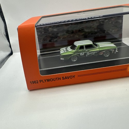 MATTEL CREATIONS MATCHBOX 1962 PLYMOUTH SAVOY NEU - Bild 4 von 7