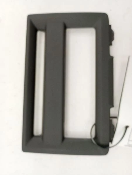 VOLVO V50 S40 Console Panel Bezel Surround 04 05 06 07 08 09 10 11 - Image 2 of 4