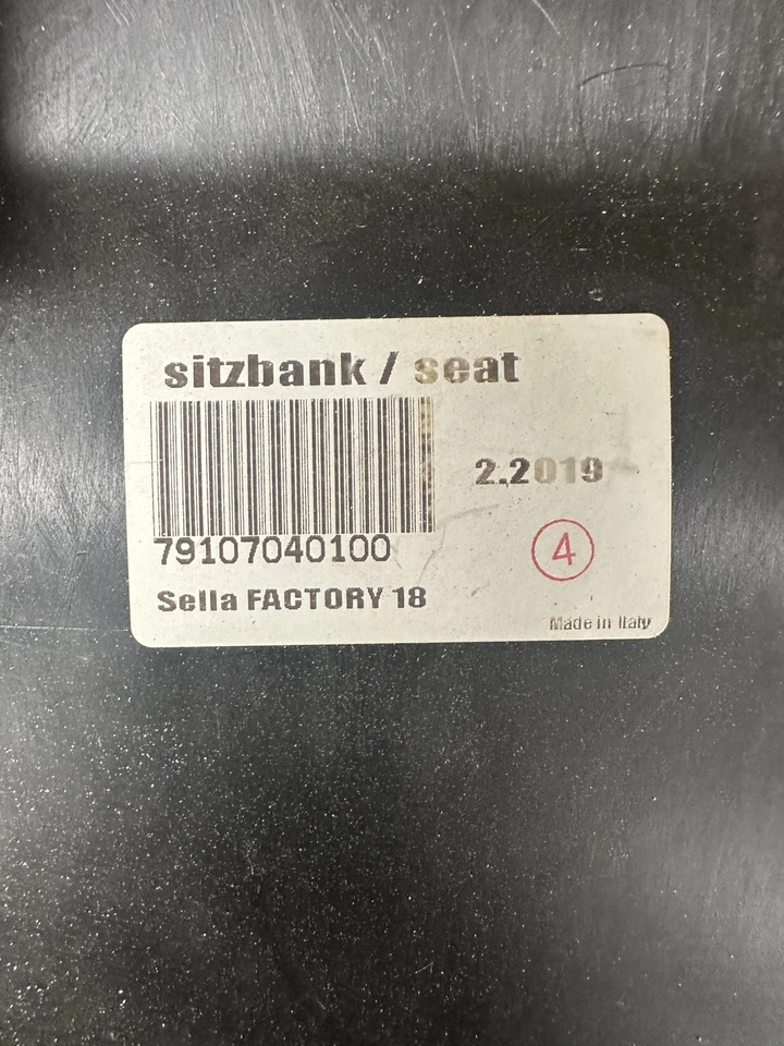 Asiento de fábrica OEM KTM 450 SX Foto 4 de 4