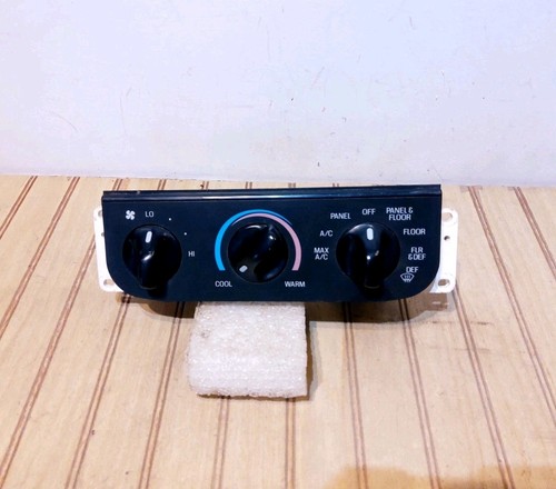 1997-1998 Ford Expedition/F-150 Manual Climate Control Module w/Air Conditioning - Foto 7 di 12