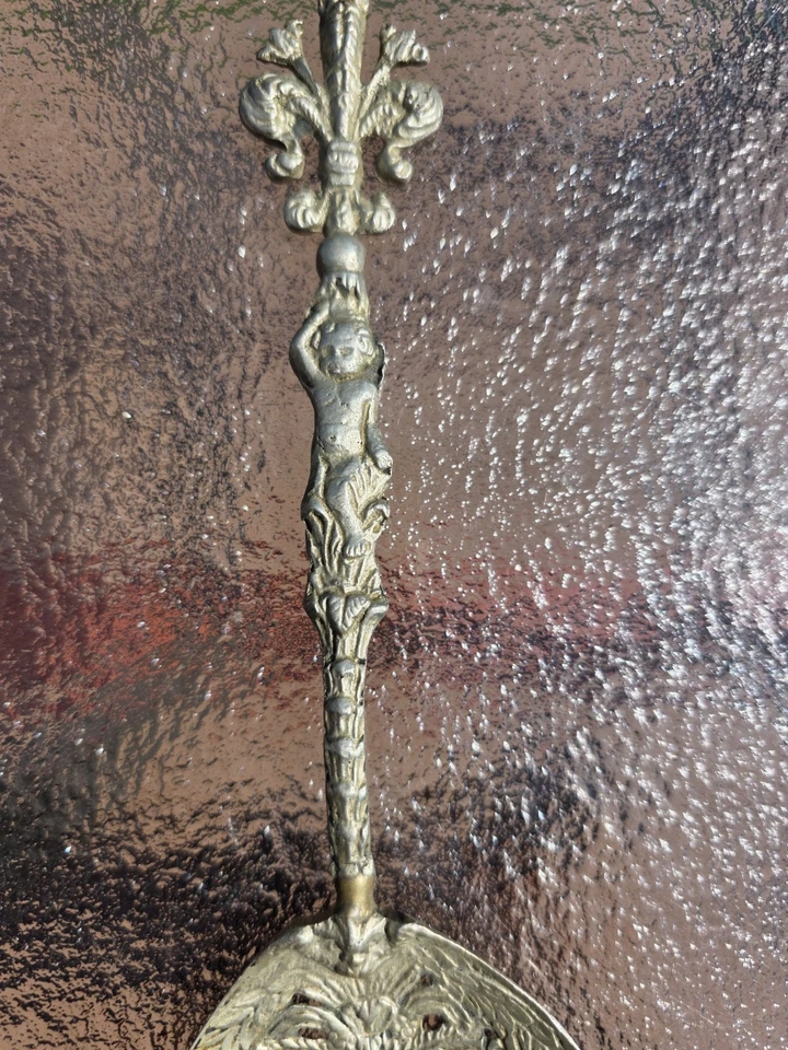 Cuchara para servir aceituna italiana florentina vintage ornamentada Foto 3 de 4