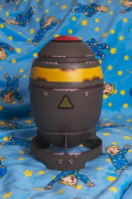 Fallout 3 4 76 Mini Nuke Popcorn Bucket Figure Statue Official