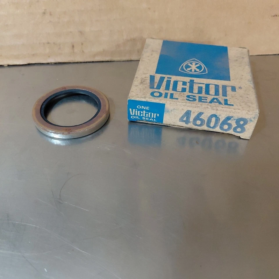 1960-1966 Ford Falcon Mercury Comet NOS Victor 46068 Front Wheel Seal CR 15509 - Image 2 of 3