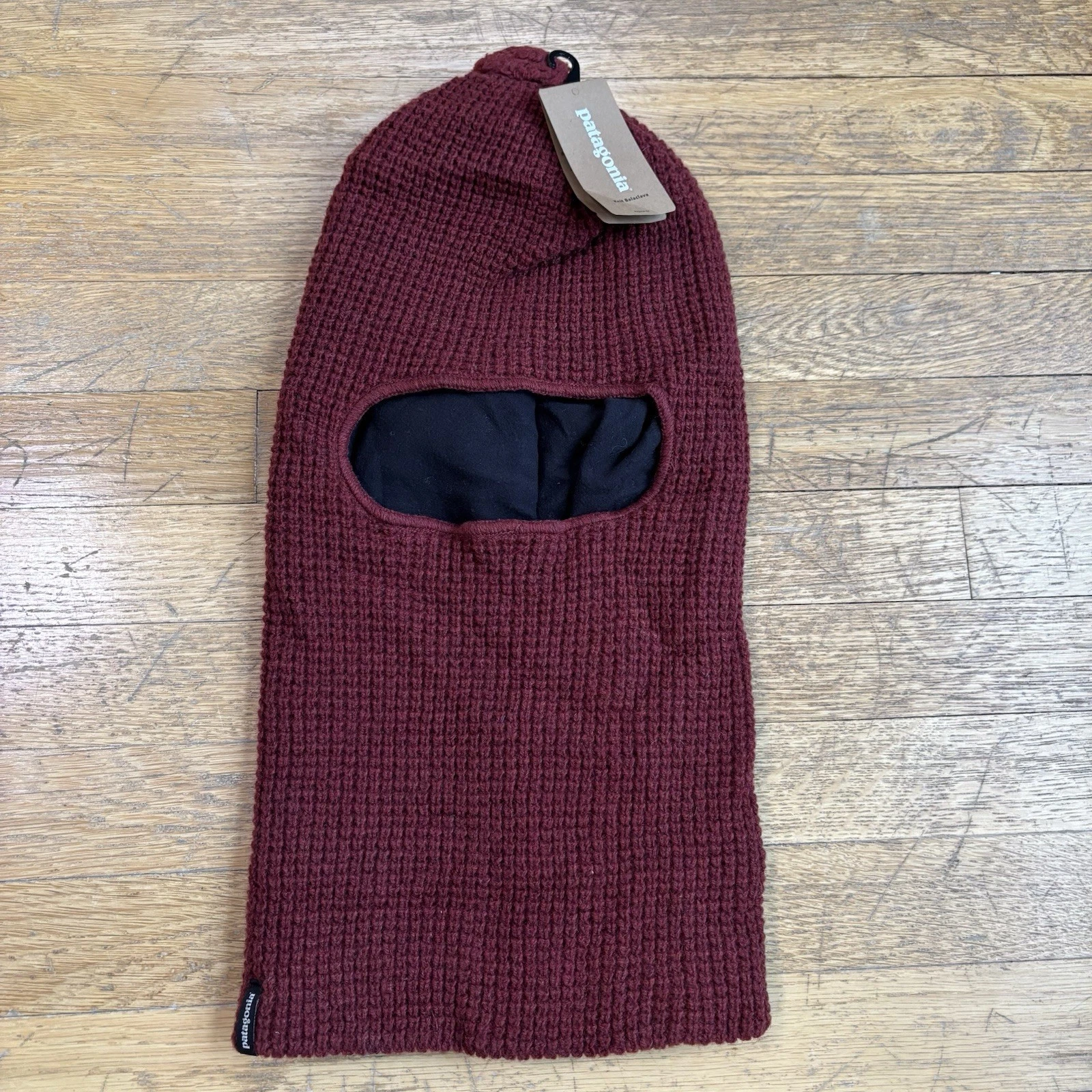 Patagonia Mens Balaclava One Size Red Maroon Wool Knit Thermal Winter Face Mask