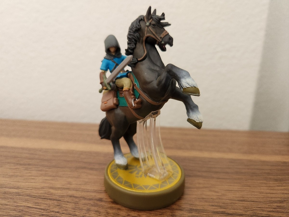 馬リンク amiibo Amazon.com: Amiibo Link Rider - Legend of Zelda Breath of
