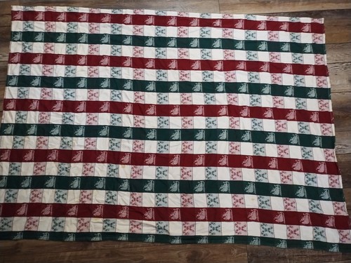 Tablecloth Christmas Candy Cane Santa Red Green Plaid Sleigh 90X68 Holiday READ - Picture 3 of 6