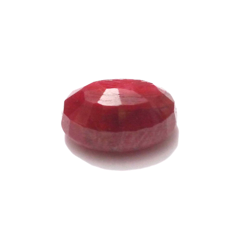 Terrific Madagascar Red Ruby Oval Shape 5.47 Crt Ruby Faceted Loose Gemstone - Picture 6 of 9