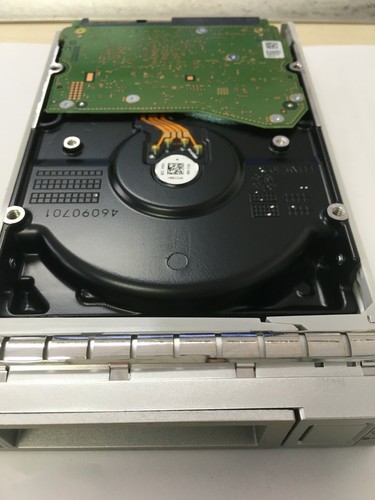 Sun Oracle 7337414 7332768 7112258 8TB - 7200 RPM SAS-3 Disk Drive Assembly - Picture 2 of 2