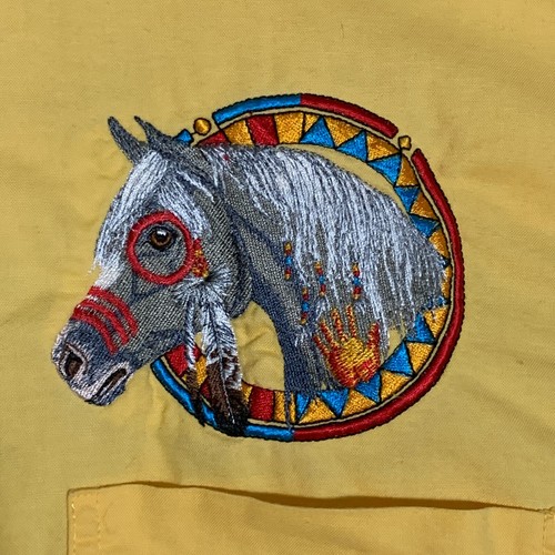 Blue Generation Shirt Native Horses Embroidered Yellow Mens Small Vintage 2002 - Picture 3 of 11