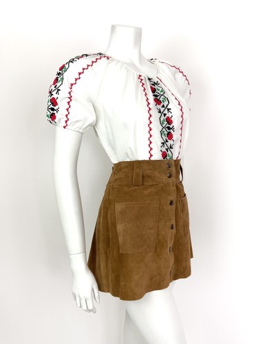 VINTAGE 70er WEISS ROT APFEL SCHWARZ BLUMEN BESTICKT BAUER FOLK BLUSE TOP 10 12 - Bild 7 von 7