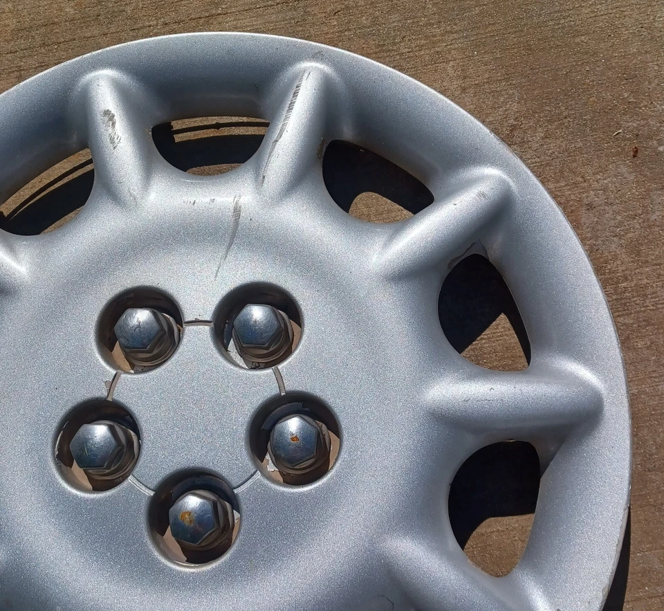 Tapacubos Chrysler Sebring Cirrus 1999-2000 se adapta a ruedas de 15" RN32PAKAA, 538B 01 Foto 3 de 4