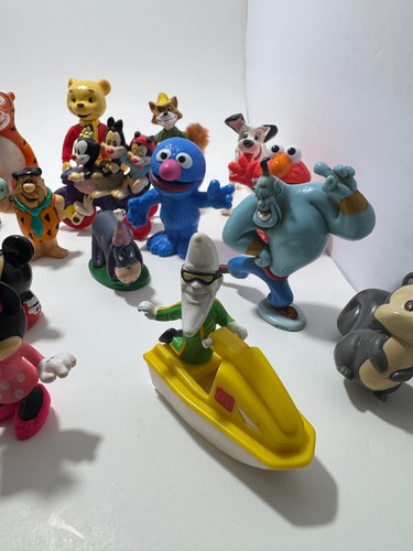 VINTAGE Disney Toys - Looney Tunes & Assorted Other Toys Lot Of 30 - Picture 14 of 19