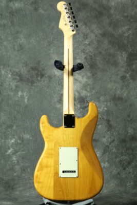 Fender STRATOCASTERケース付 crafted in Japan Fender Made in Japan Traditional 2025 Collection, 60s