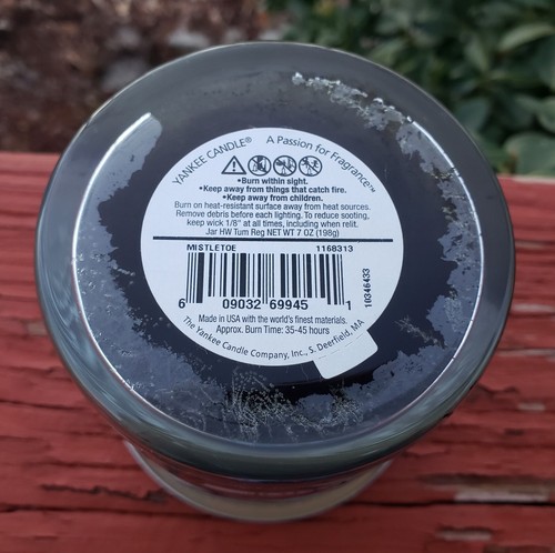 Yankee Candle lot - Mistletoe, Sparkling Snow, Sparkling Cinnamon, Eggnog (rare) - Picture 5 of 11