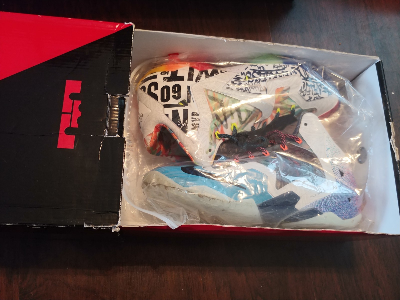 Nike lebron 11 what the sz 11 Nike lebron 11 what the sz 11