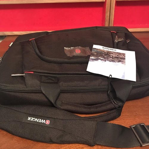 Wenger Slimcase Business Bag Black 16" Laptop W Tablet Pocket Free Shipping! - Picture 3 of 6
