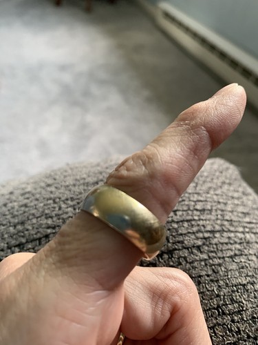 14k Yellow Gold Wedding Band 9.8 grams sz 10.25 - Picture 3 of 3