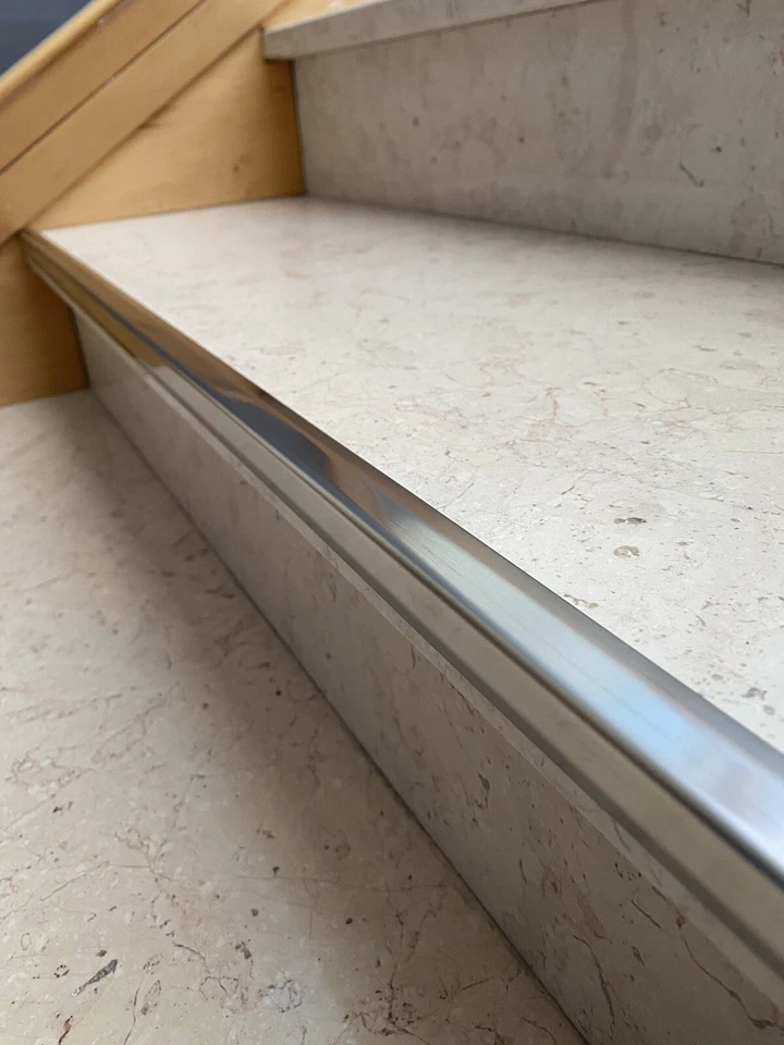 Kit 4 Pz Profilo Angolare Inox 20x20 Lunghezza 1 Mt - Immagine 2 di 2