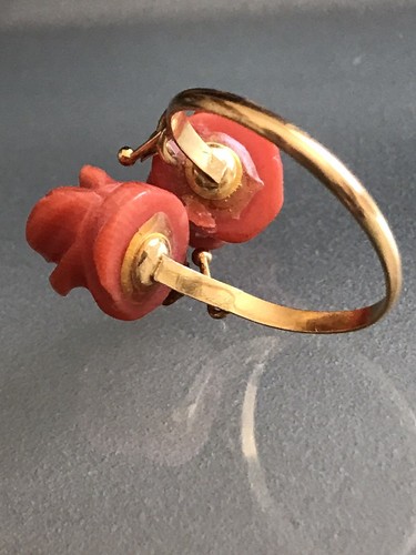 Anello Oro750 e Corallo Mediterraneo,Contrarie Vintage Gold&Carved Coral Jewel - Foto 9 di 24