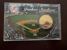 Yankee Stadium Highland Mint 24k Gold Flashed Medallion Coin