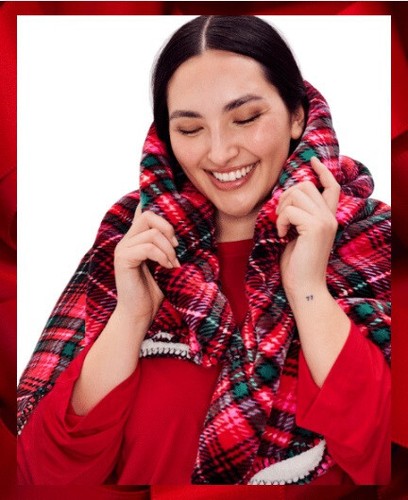 Victoria's Secret VS Logo Carryall Tote + Cozy Plush Blanket Plaid 2022 Holiday - Picture 3 of 7