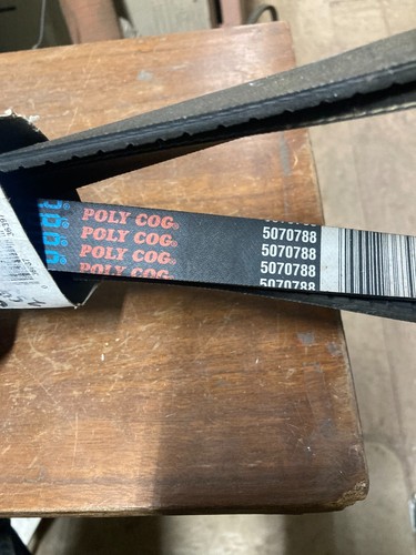¡NUEVO! Cinturón serpentino Dayco 5070788 Dayco Poly Cog 7PK1200 - Imagen 2 de 3