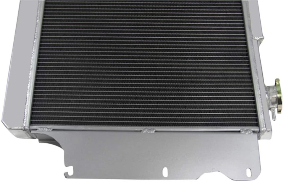 Radiador de aluminio de 3 filas para Jeep Wrangler TJ YJ 1987-2006 2,4 L 2,5 L 4,0 L 4,2 L Foto 3 de 4