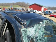 Used Driving Light fits: 2005 Gmc Envoy Fog-Driving bumper mounted Grade A