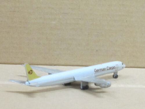 McDonnell Douglas DC 8-73 F "German Cargo" Schrft braun Box Schabak 922/53 1:600 - Bild 2 von 6