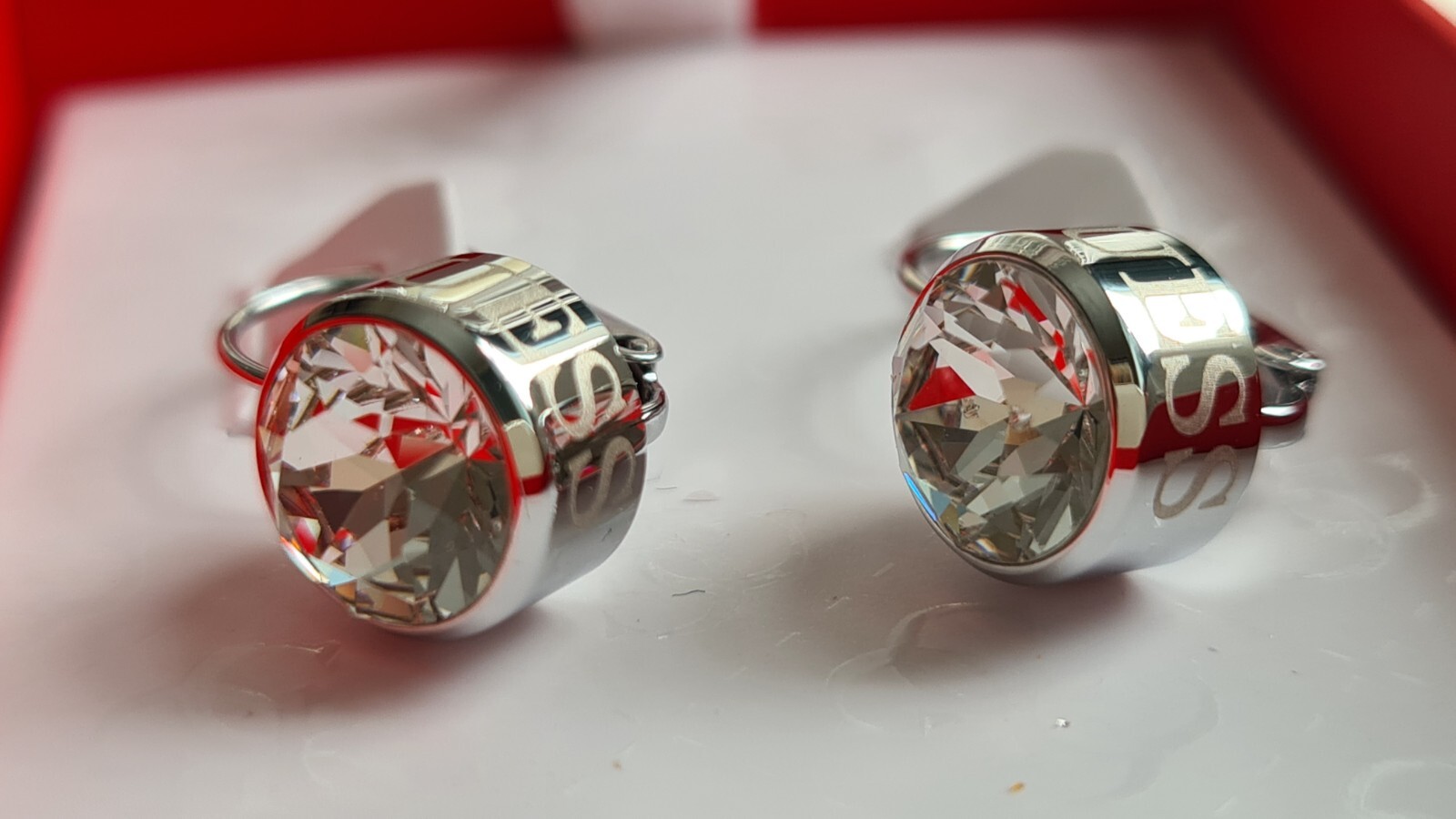Guess Swarovski Crystal Earrings Stainless Steel Drop Hoops New Sealed