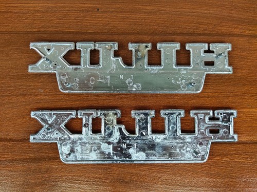 Apto para TOYOTA HILUX RN20 RN25 Pictilla Guardabarros Frontal Emblema Lateral Insignia Nuevo de Edición 1 Par - Imagen 6 de 9