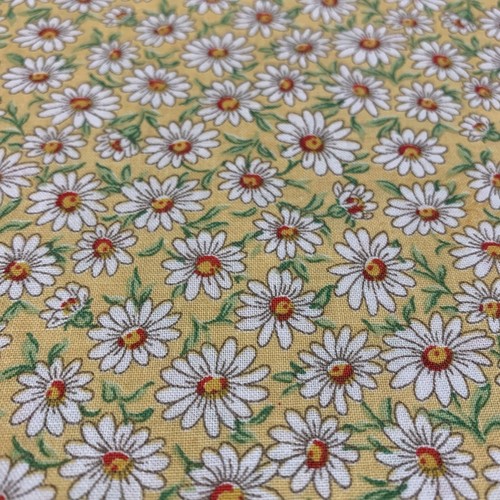 Vintage Daisy Floral Fabric By Joan Kessler For Concord White Yellow Orange BTHY