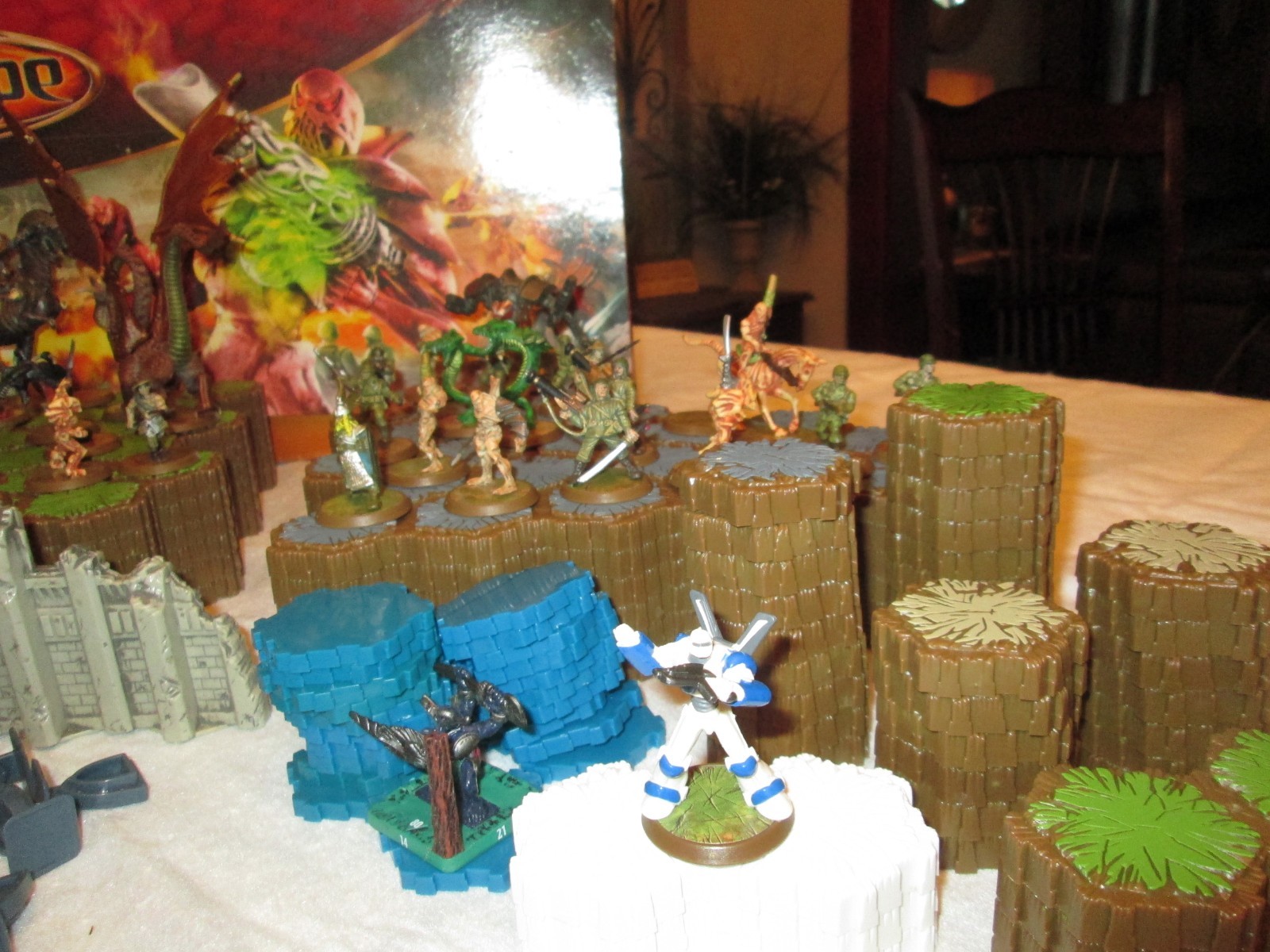 Heroscape Terrain MISC LARGE LOT 201 201 201 PCS VALKRIE BOX BOOKLET CARDS FIGURES TILES 72e765 Heroscape Terrain MISC LARGE LOT 201 201 201 PCS VALKRIE BOX BOOKLET CARDS FIGURES TILES 72e765