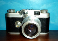 Argus C-44 Camera w/Coated Cintagon f/2.8 50mm Lens