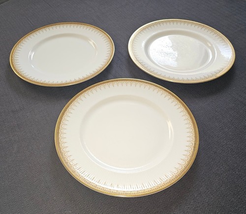 3 Paragon Athena Dinner Plates - Picture 2 of 4