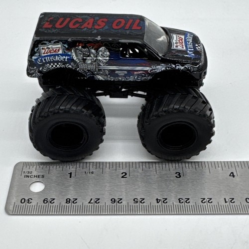 Hot Wheels Monster Jam Lucas Oil Crusader Monster Truck Black - Bild 6 von 7