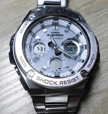 Excellent Condition CASIO G SHOCK GST W110D 7 Radio Solar G Steel