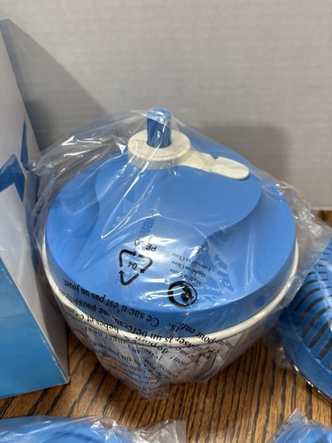 Tupperware Quick Chef Pro System blau manuelle Küchenmaschine Zerkleinerer neu geöffnet - Bild 2 von 13